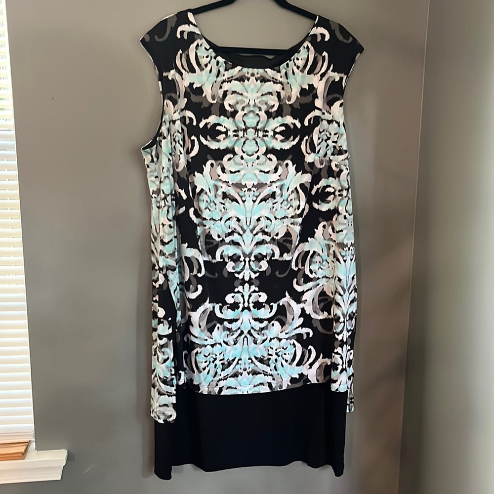 Blue printed shift dress